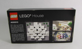 4000010 LEGO House Review 02