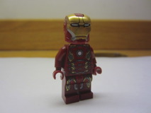 76029 Iron Man Vs Ultron Review 05