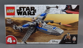 75297 Resistance X-Wing Review 01