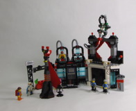 70809 Lord Business' Evil Lair Review 30