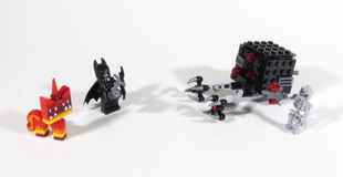 70817 Batman & Super Angry Kitty Attack Review 22
